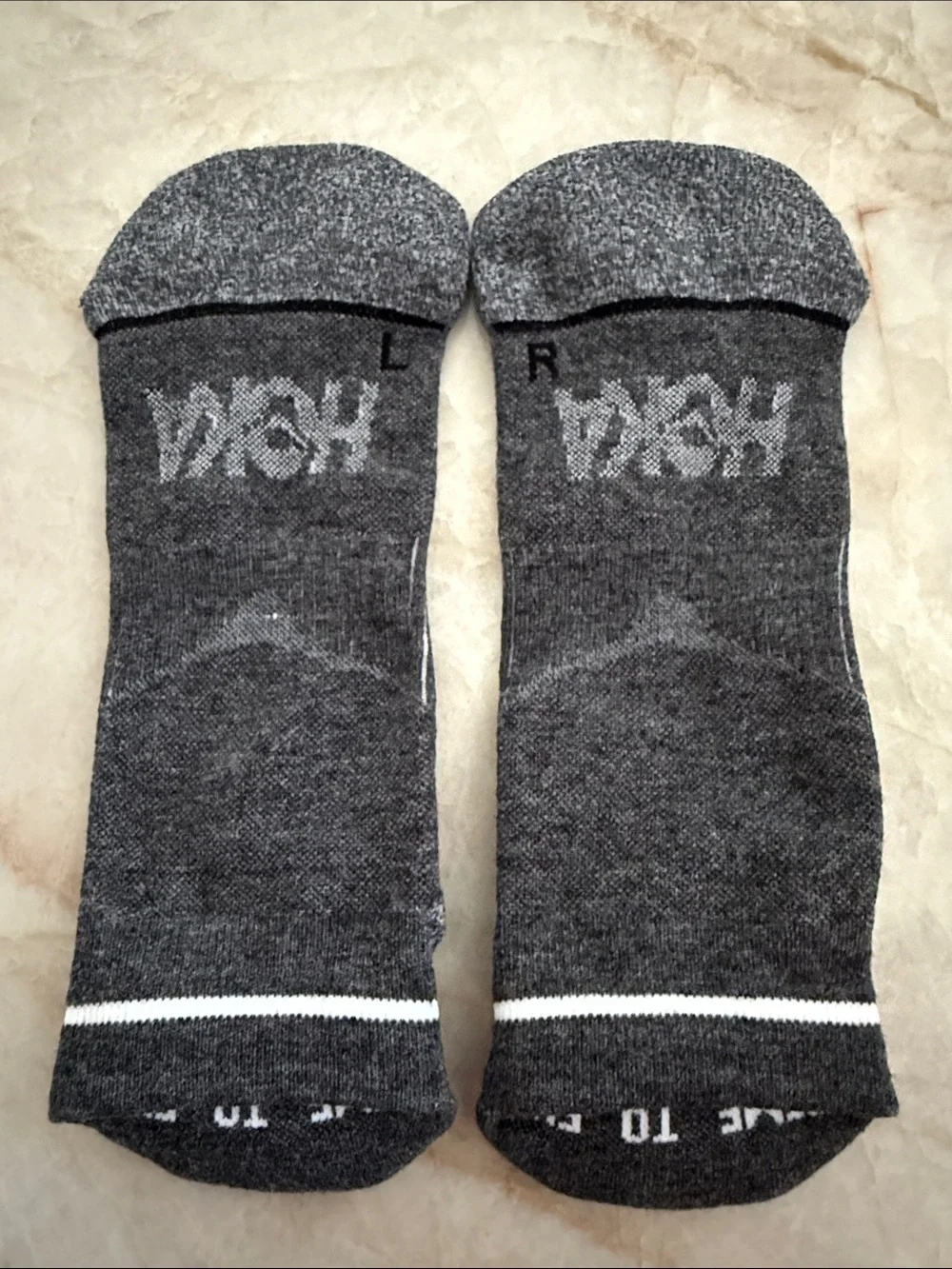 Hoka New Large No Show Running Socks Gray